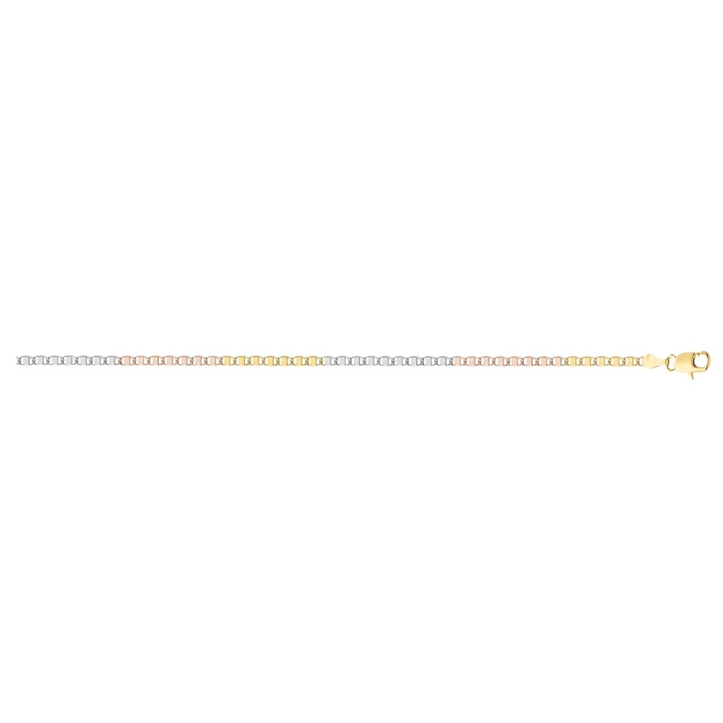 813p